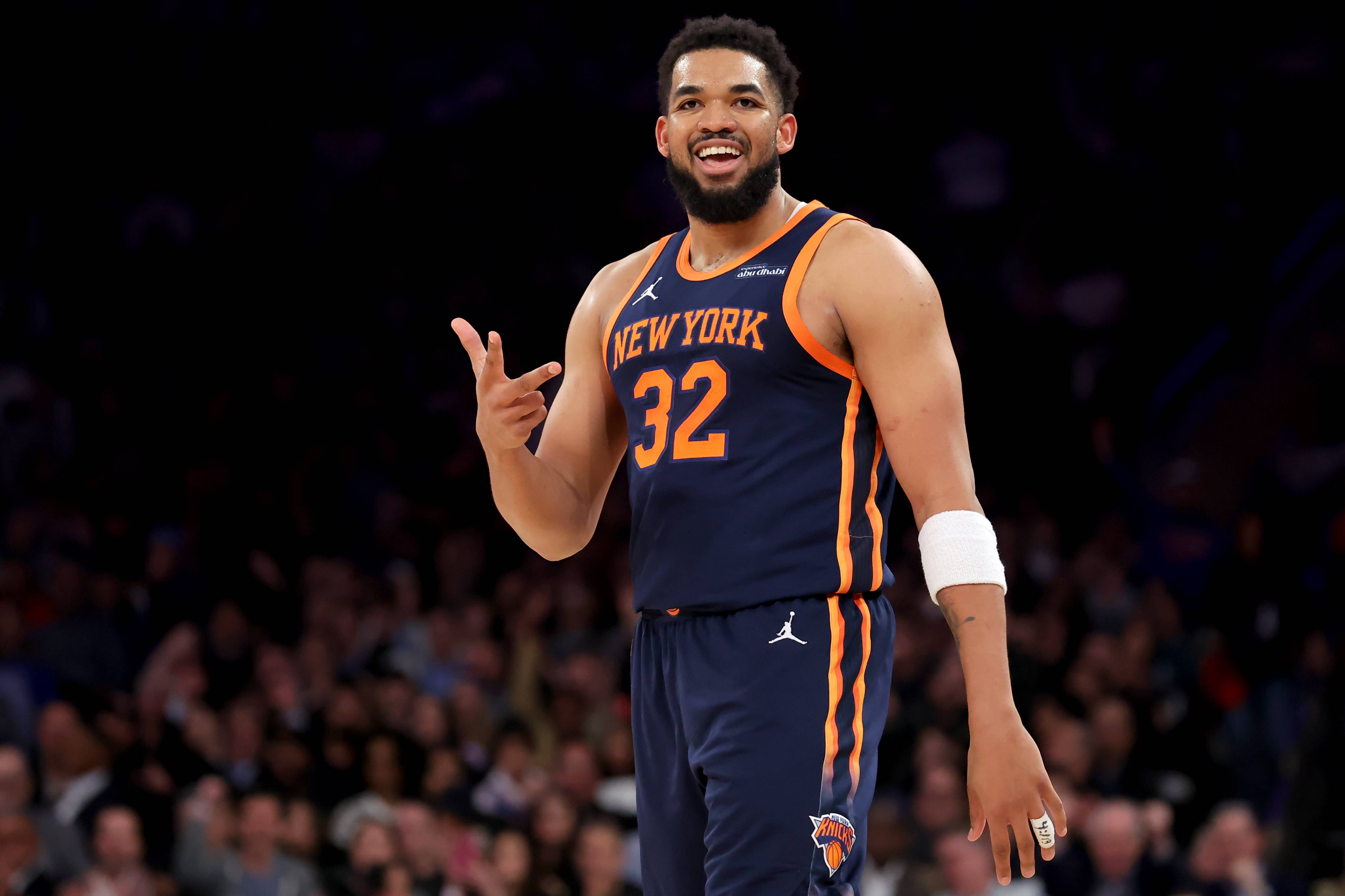 关于波尔图训练开放日，冲刺阶段篮板制胜引欢呼，NBA常规赛在即，身体对抗强度拉满的信息-九游官网